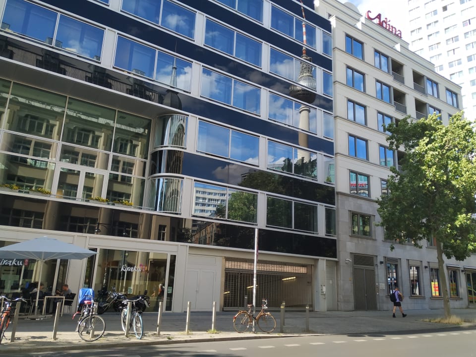Außenansicht Adina Apartment Hotel Berlin Hackescher Markt