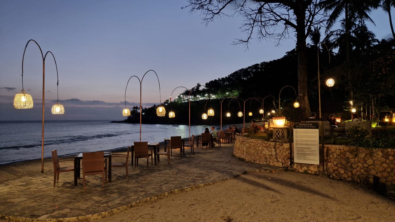 Gastro Hotel Sheraton Senggigi Lombok Beach Resort