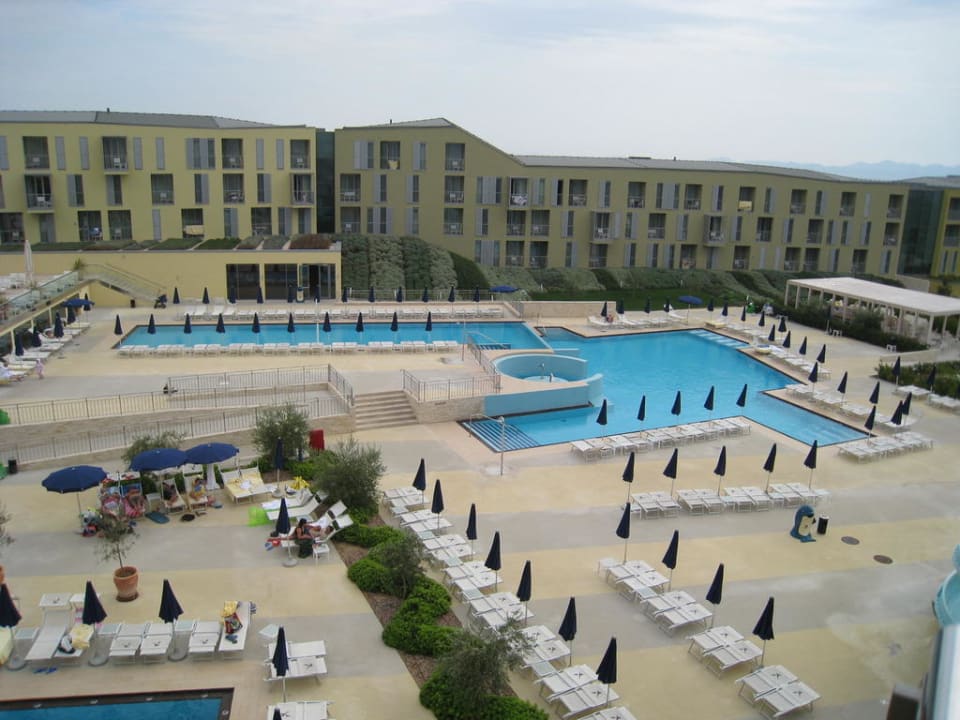 Außenpoolanlage Falkensteiner Family Hotel Diadora