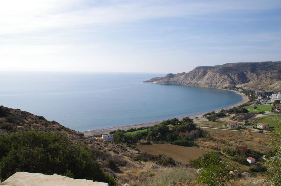 Blick über die Pissouri-Bucht Columbia Beach Resort