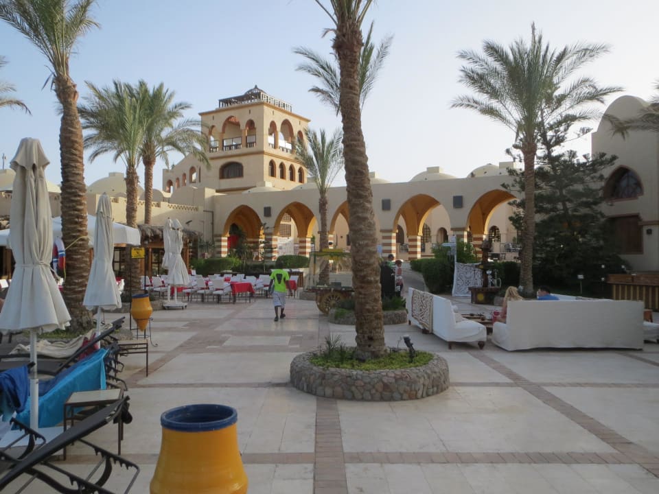 Schöne Anlage mit Shisha-Ecke Iberotel Makadi Beach