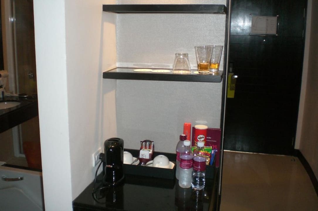 Zimmerbar Deevana Plaza Phuket Patong