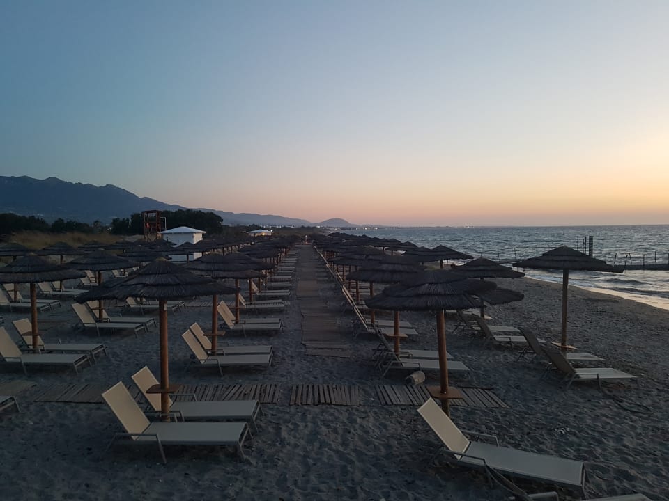 Strand Blue Lagoon Resort