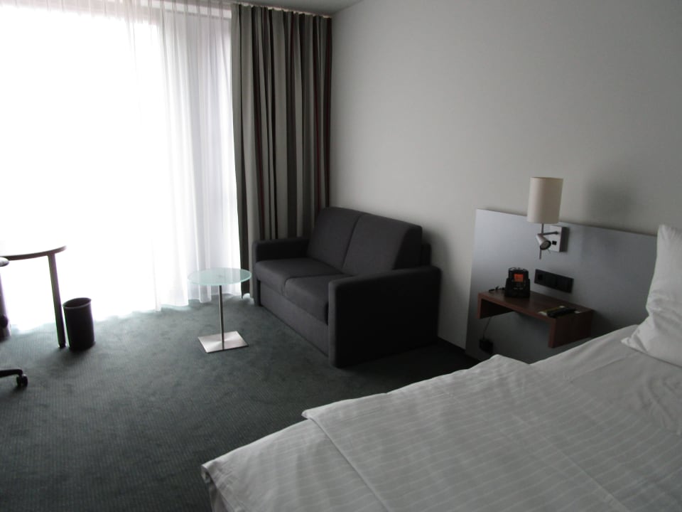 Sehr grosszügig Hilton Garden Inn Stuttgart NeckarPark