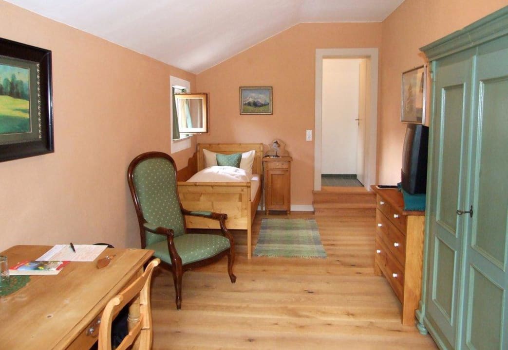 Einzelzimmer im Gästehaus Hubertus Gästehaus Hubertus Grainau