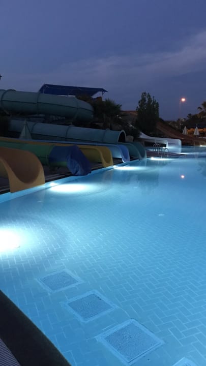 Aquapark VONRESORT Golden Beach