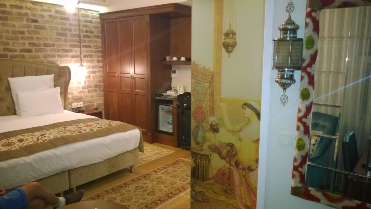 Azade Premier, Istanbul Triton Hotel