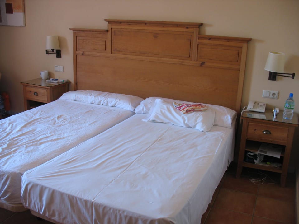 Doppelbett aus 2 Einzelbetten Fuerte Conil-Resort
