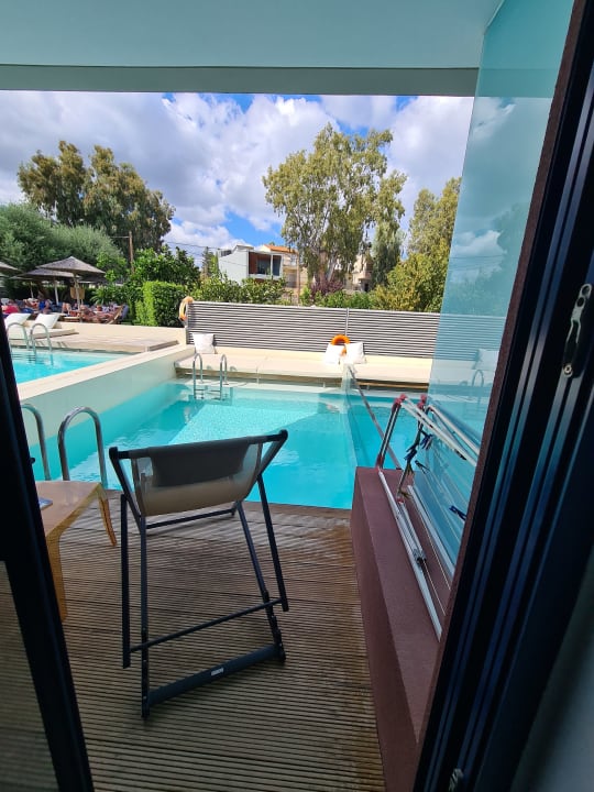 Pool Harmony Boutique Resort