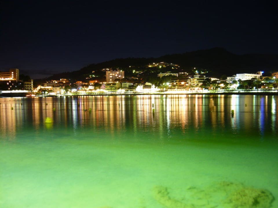 Strand von Paguera bei Nacht Valentin Grand Park Suite Hotel