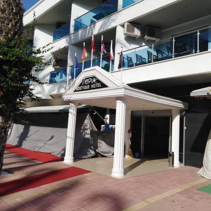 Außenansicht Opia Hotel