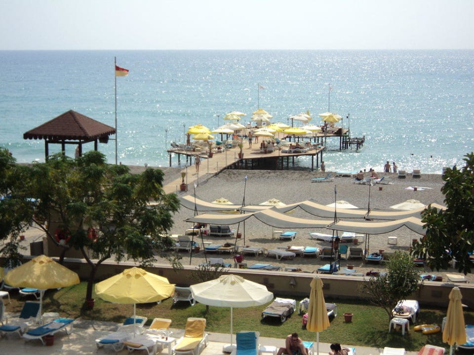 Strand und Steg Senza Sunset Beach Hotel