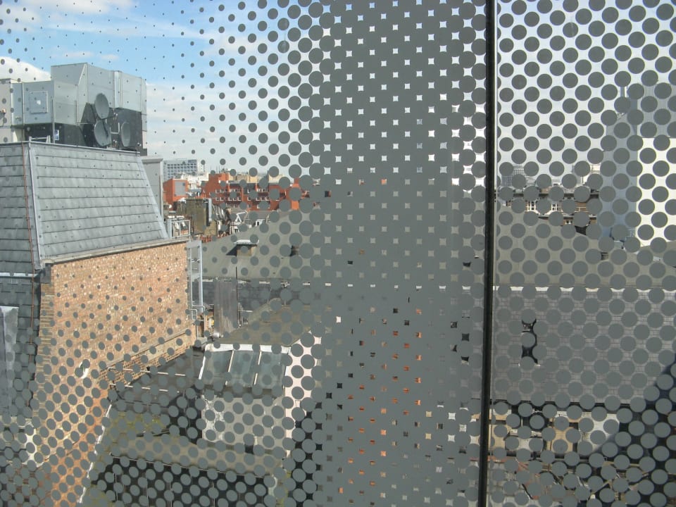 Ausblick aus dem Zimmerfenster W London - Leicester Square