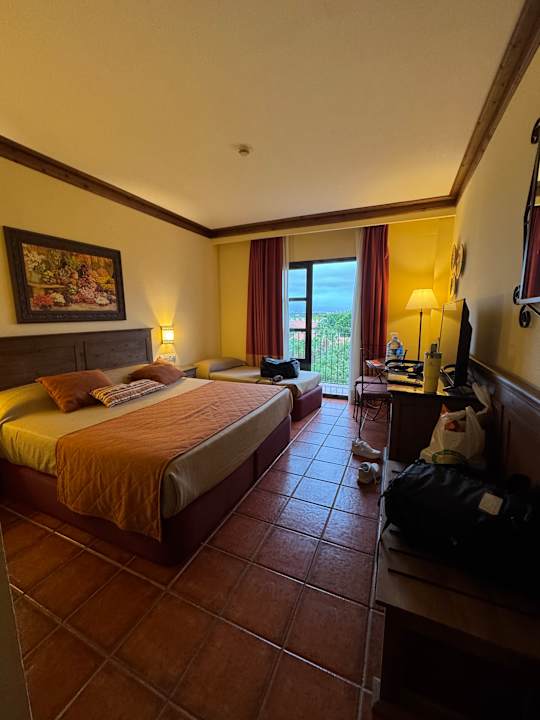 Zimmer PortAventura Hotel El Paso