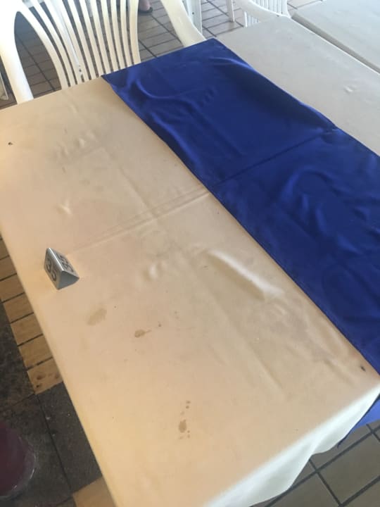 Restaurant Hotel Coral Island Resort