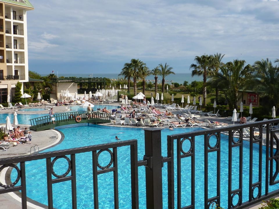 Terrasse Blick Poolanlage Selectum Family Comfort Side