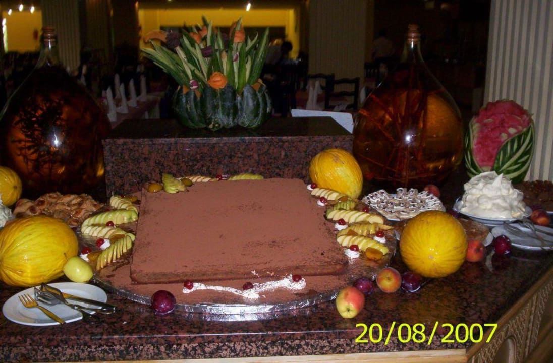 Mehlspeißen Buffet Houda Golf & Beach Club