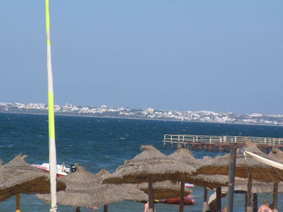 Monastir vom Hotelstrand aufgenommen Hotel El Mouradi Skanes Beach