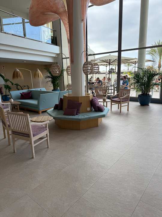 Lobby Iberostar Waves Gaviotas Park