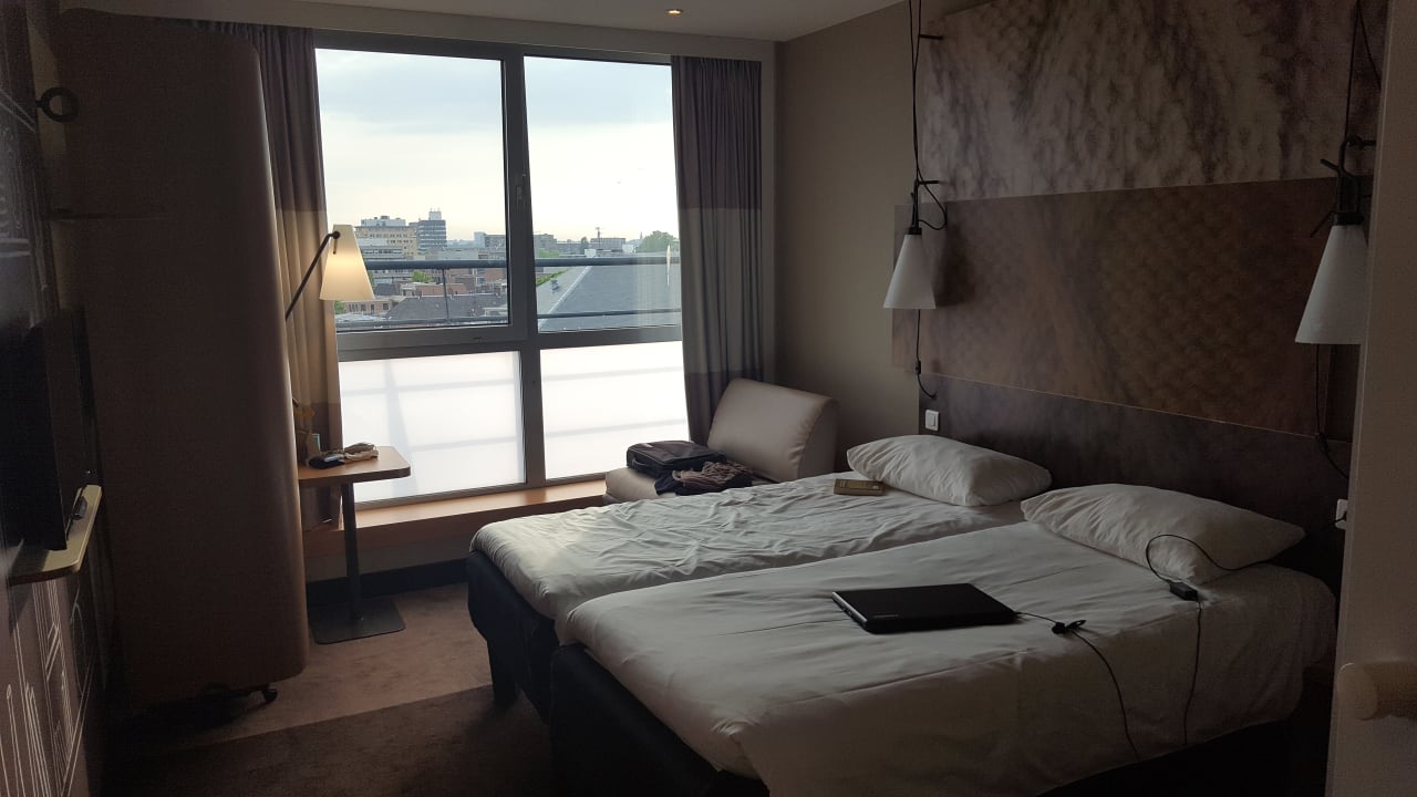 Zimmer ibis Den Haag City Centre Hotel