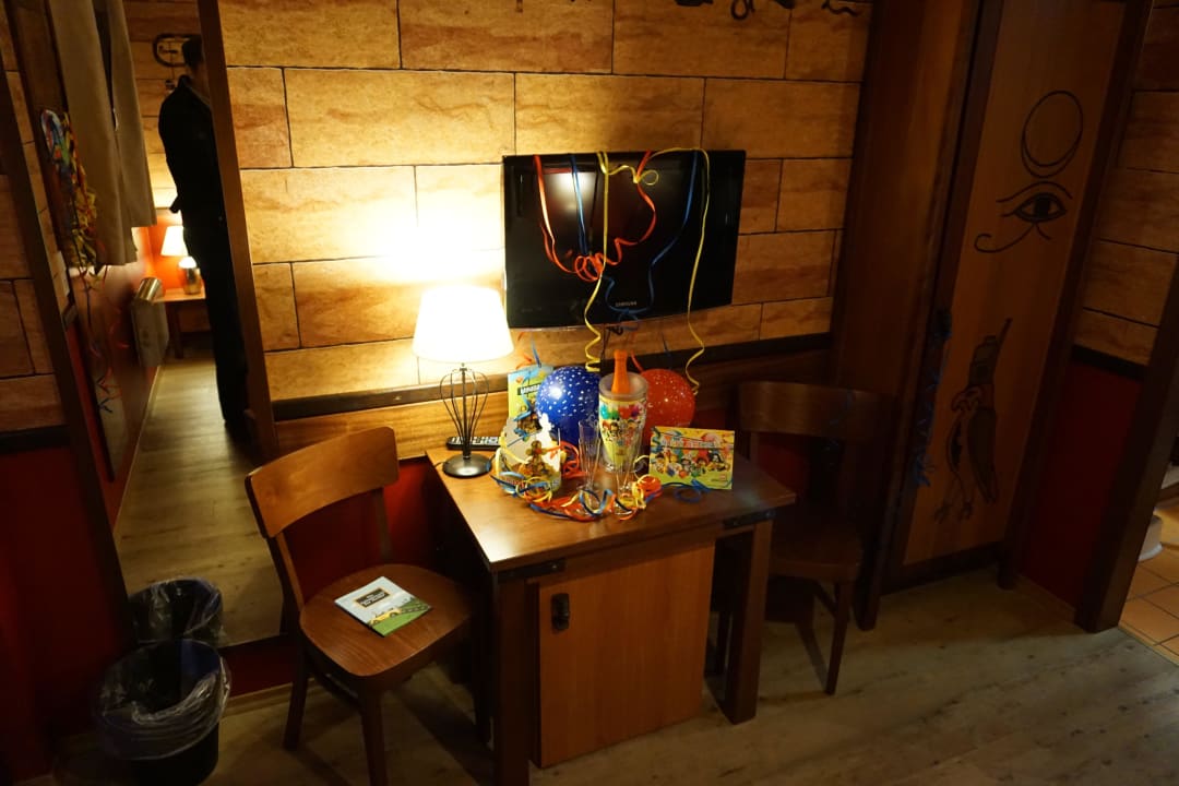 Geburtstagsdekoration LEGOLAND Ritterburg & Königsburg & Drachenburg