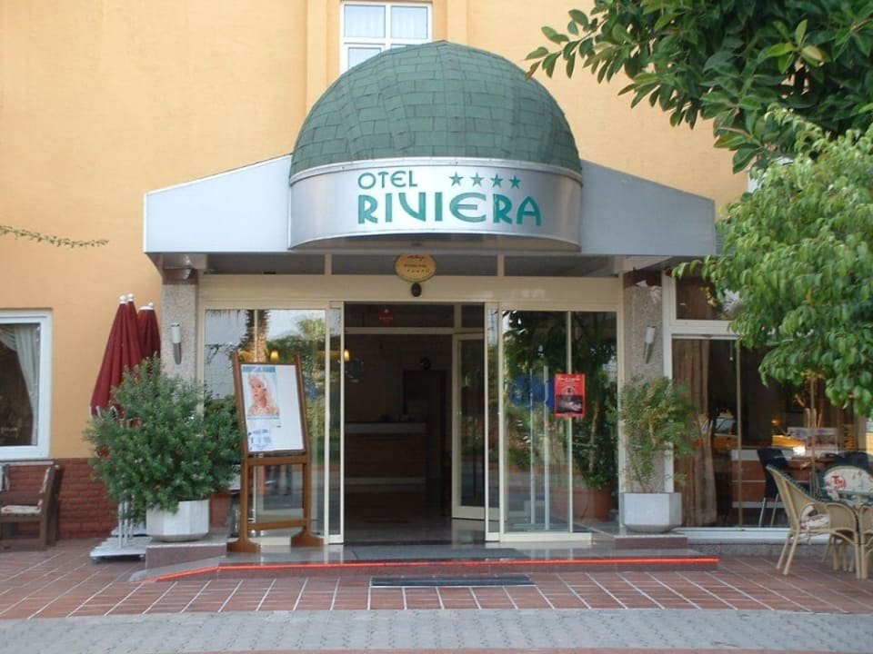 eingang Riviera Hotel & Spa
