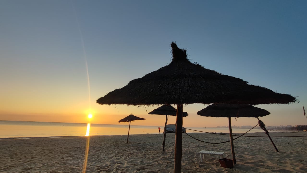 Strand Marhaba Royal Salem