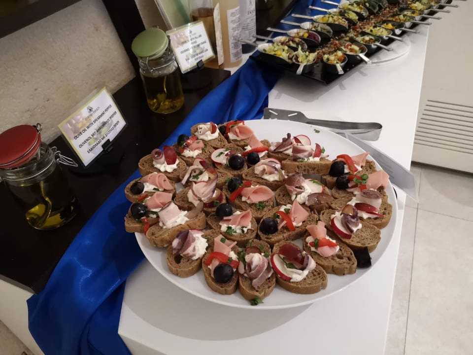 Gastro Caravia Beach Hotel