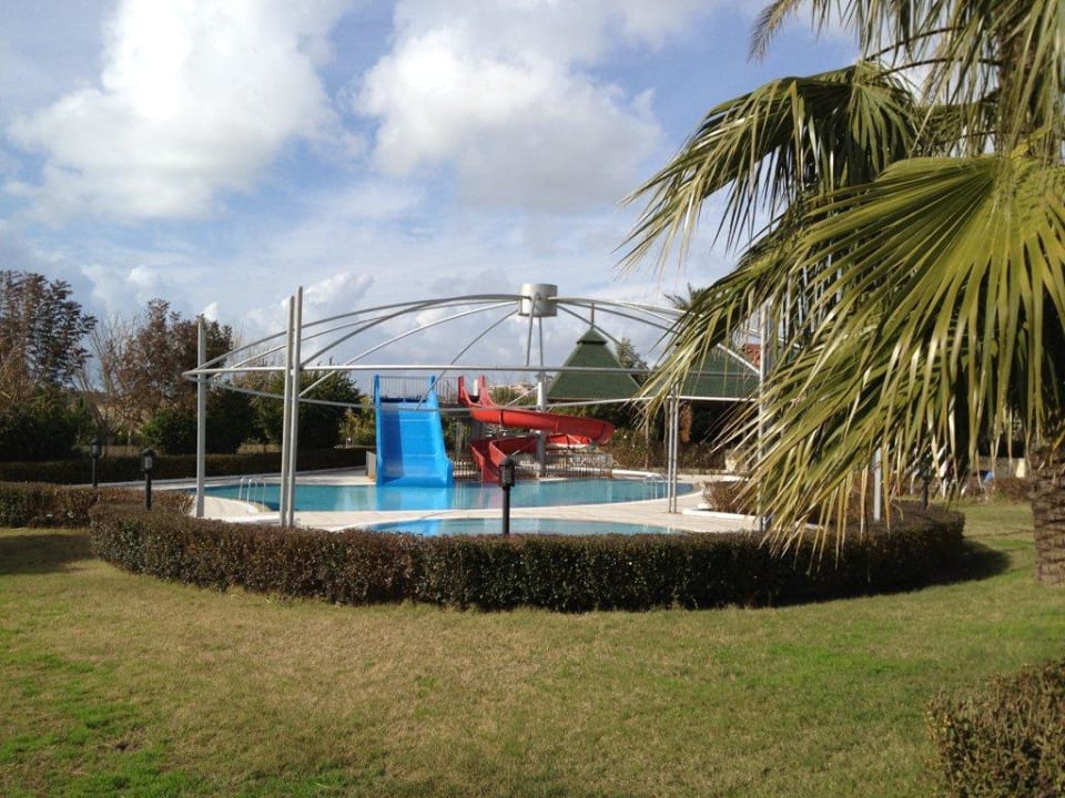 Geschlossener Poolbereich Trendy Aspendos Beach Hotel