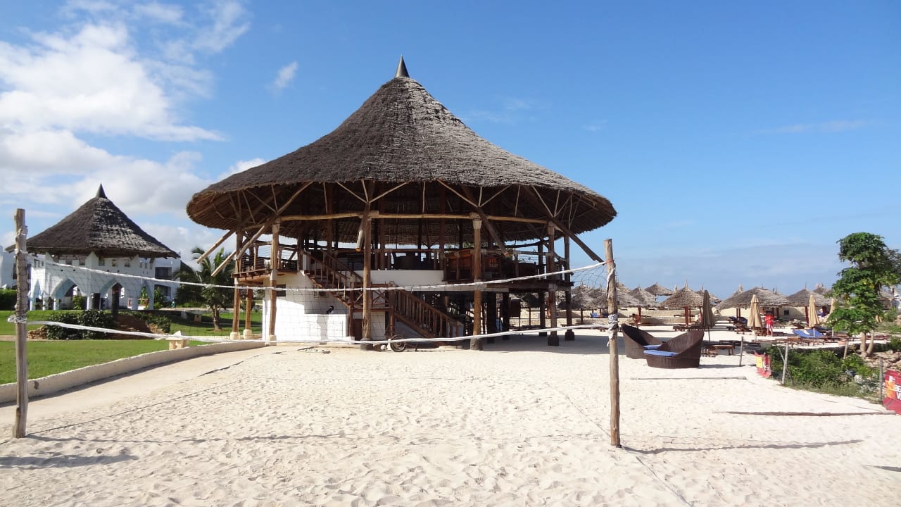 Beachbar Royal Zanzibar Beach Resort
