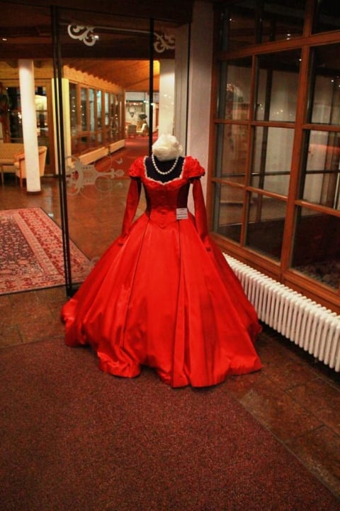 Kleid Hotel König Ludwig