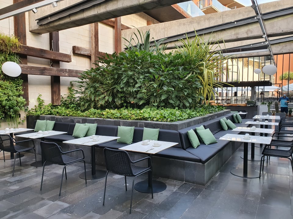 Gastro Salobre Hotel Resort & Serenity