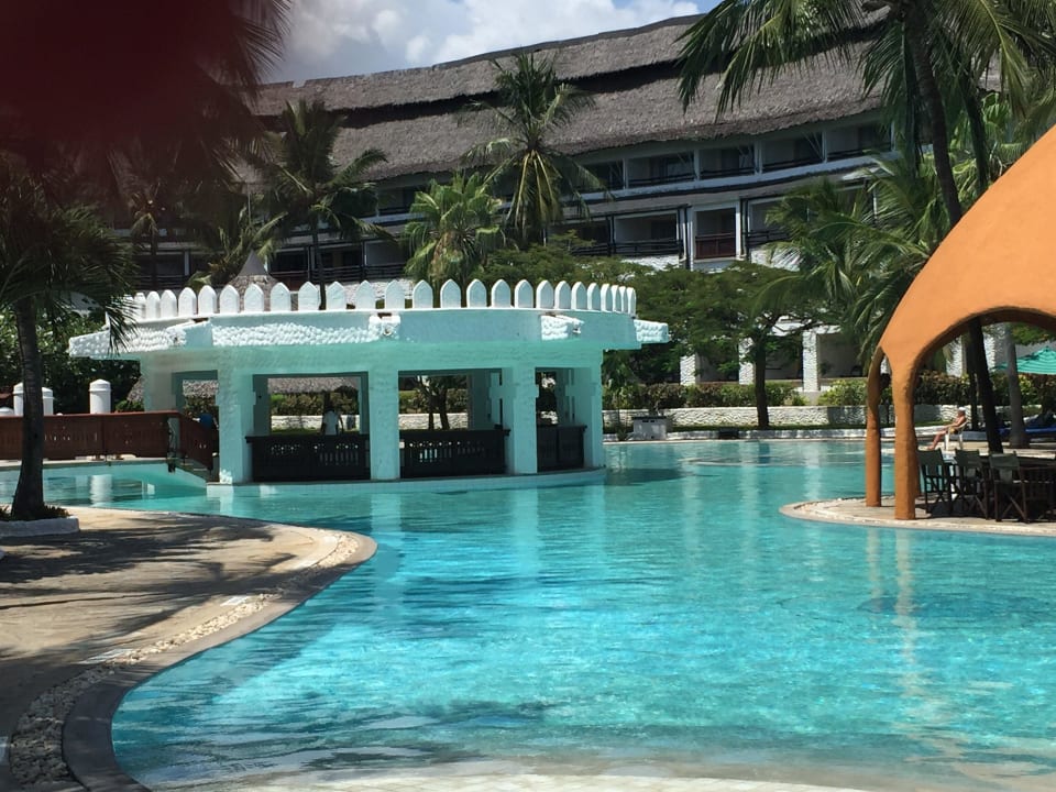 Ausblick zur Whirlpoolanlage Hotel Southern Palms Beach Resort