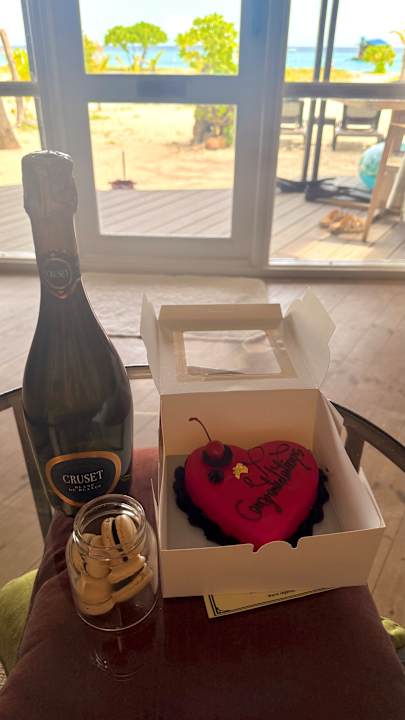 Zimmer Kuredu Island Resort & Spa