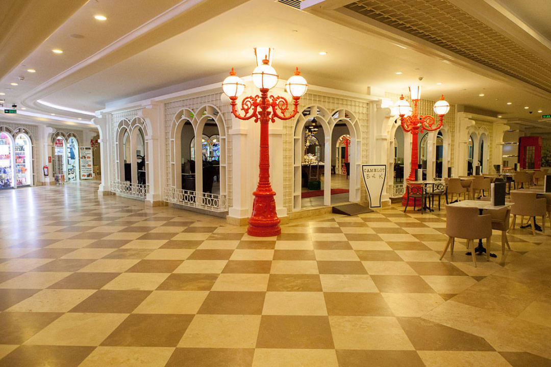 Camelotbar Hotel Delphin Imperial