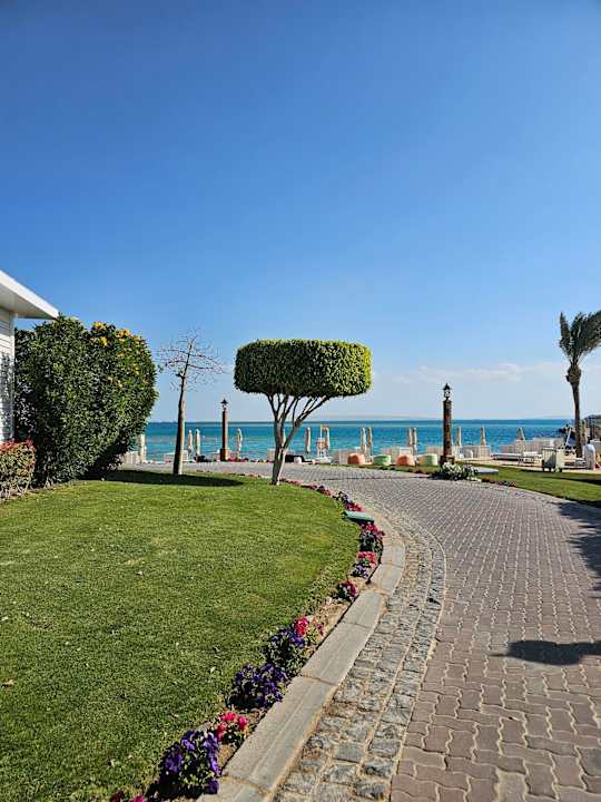 Gartenanlage Steigenberger ALDAU Beach Hotel