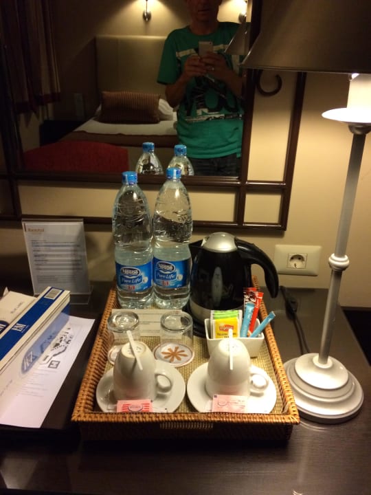 Wasserkocher (Tee Kaffee Wasser ) Jaz Makadi Oasis Resort