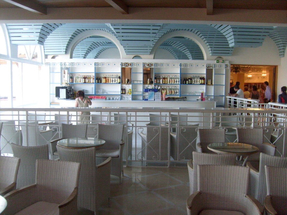 Bar und Kaffee Mitsis Selection Rinela