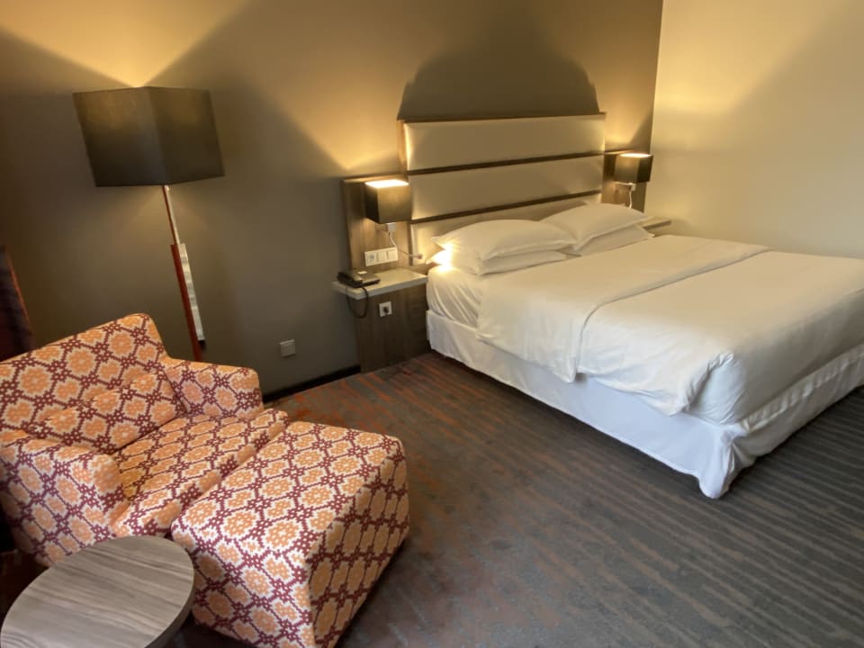 Zimmer Sheraton Essen Hotel