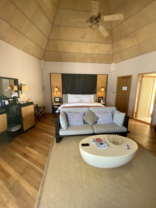 Zimmer Meeru Maldives Resort Island