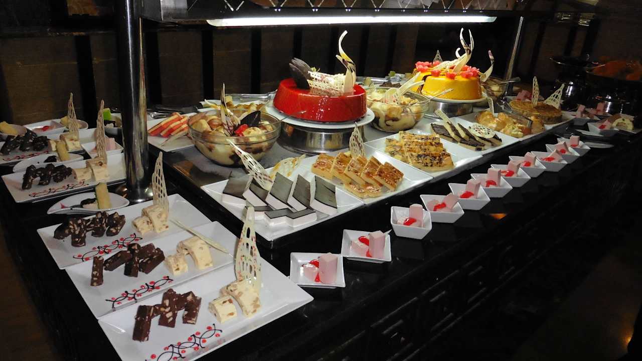 Nur ein Teil des Dessers im Hotel Pickalbatros Alf Leila Wa Leila Resort - Neverland Hurghada