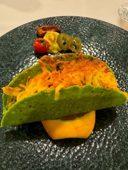 Gastro Xanadu Resort Hotel