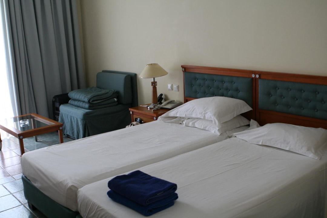 Zimmer Neptune Luxury Resort