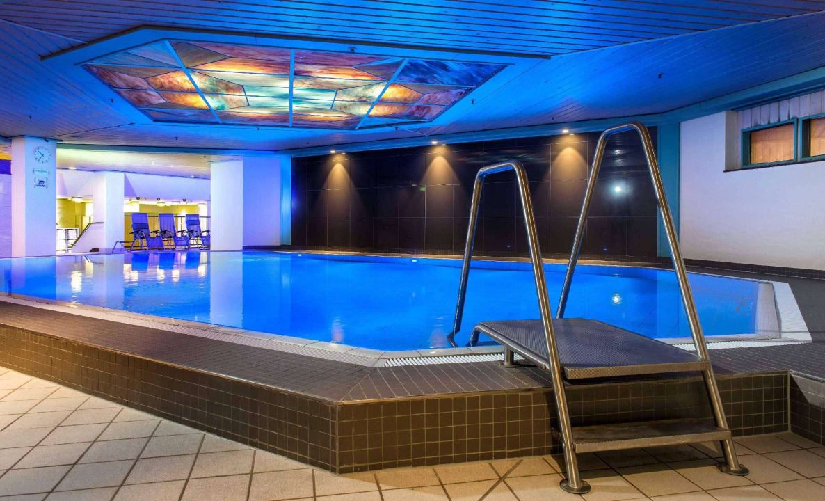 Pool Maritim Hotel Magdeburg