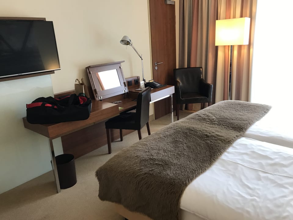 Zimmer Lindner Hotel Hamburg Am Michel, part of JdV by Hyatt