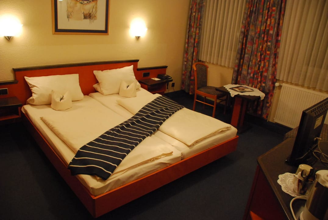 Zimmer 4 Landhotel Zur alten Post