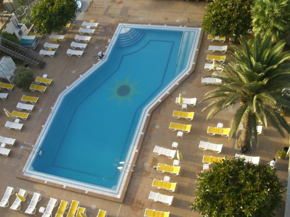 Pool Hotel Europalace
