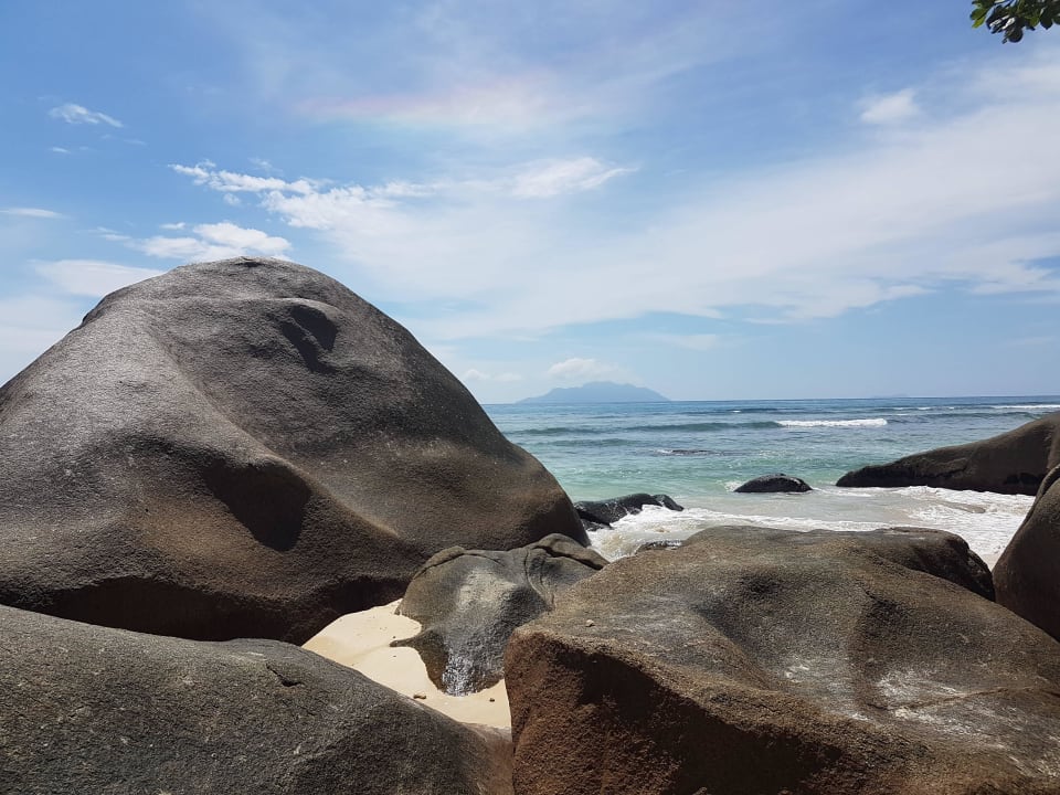 Granitfelsen am Beau Vallon  Berjaya Beau Vallon Bay Resort & Casino