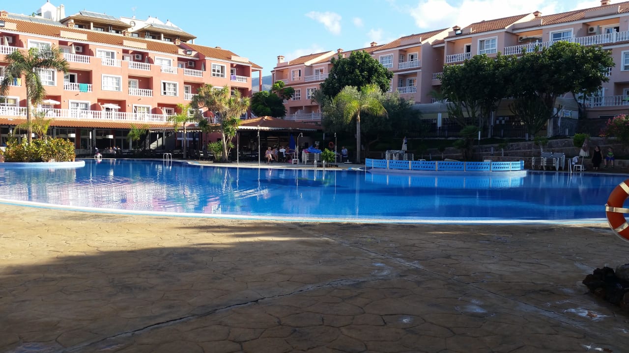 Grosser Pool  Hotel El Duque