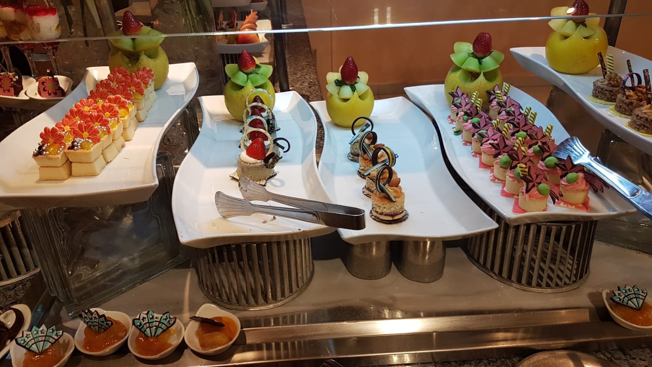 Gastro Premier Le Reve Hotel & Spa